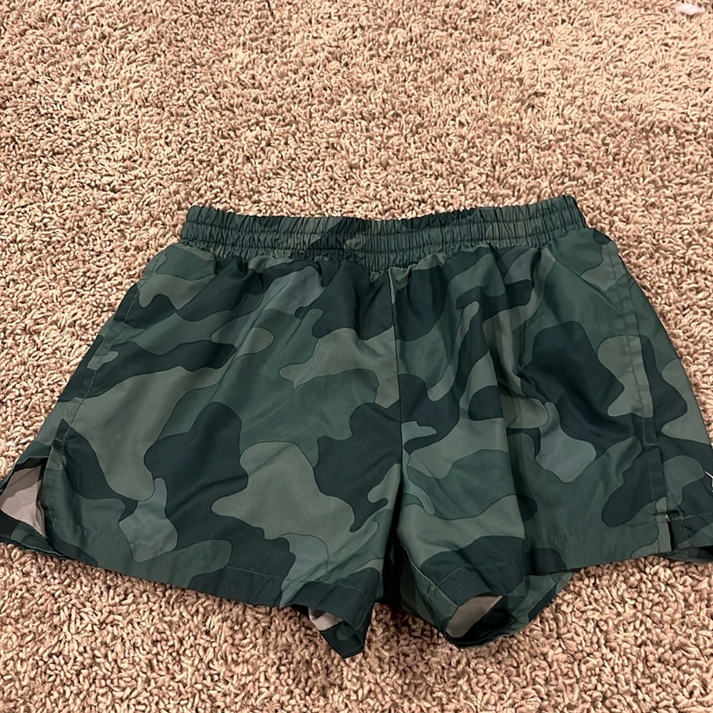 Old Navy girls shorts Camo Design